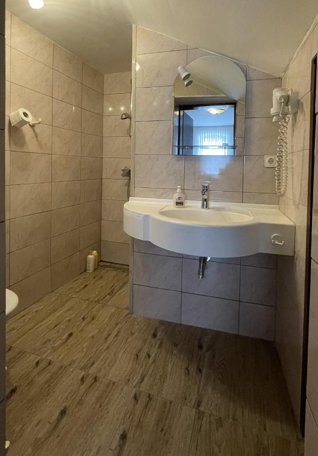 Z House Apartment Сибиу Екстериор снимка