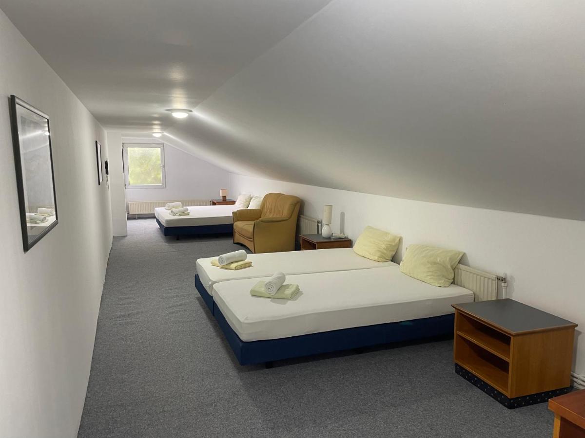 Z House Apartment Сибиу Екстериор снимка